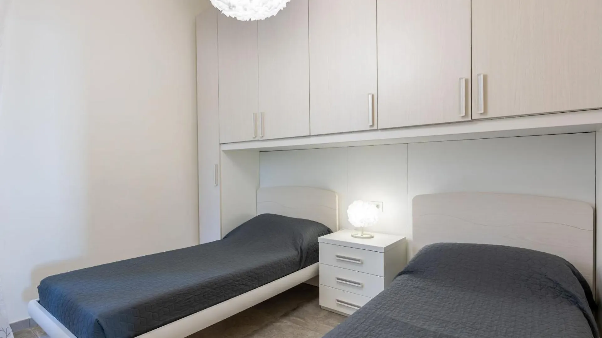 Apartment Casa Dei Gerani By Interhome Varazze