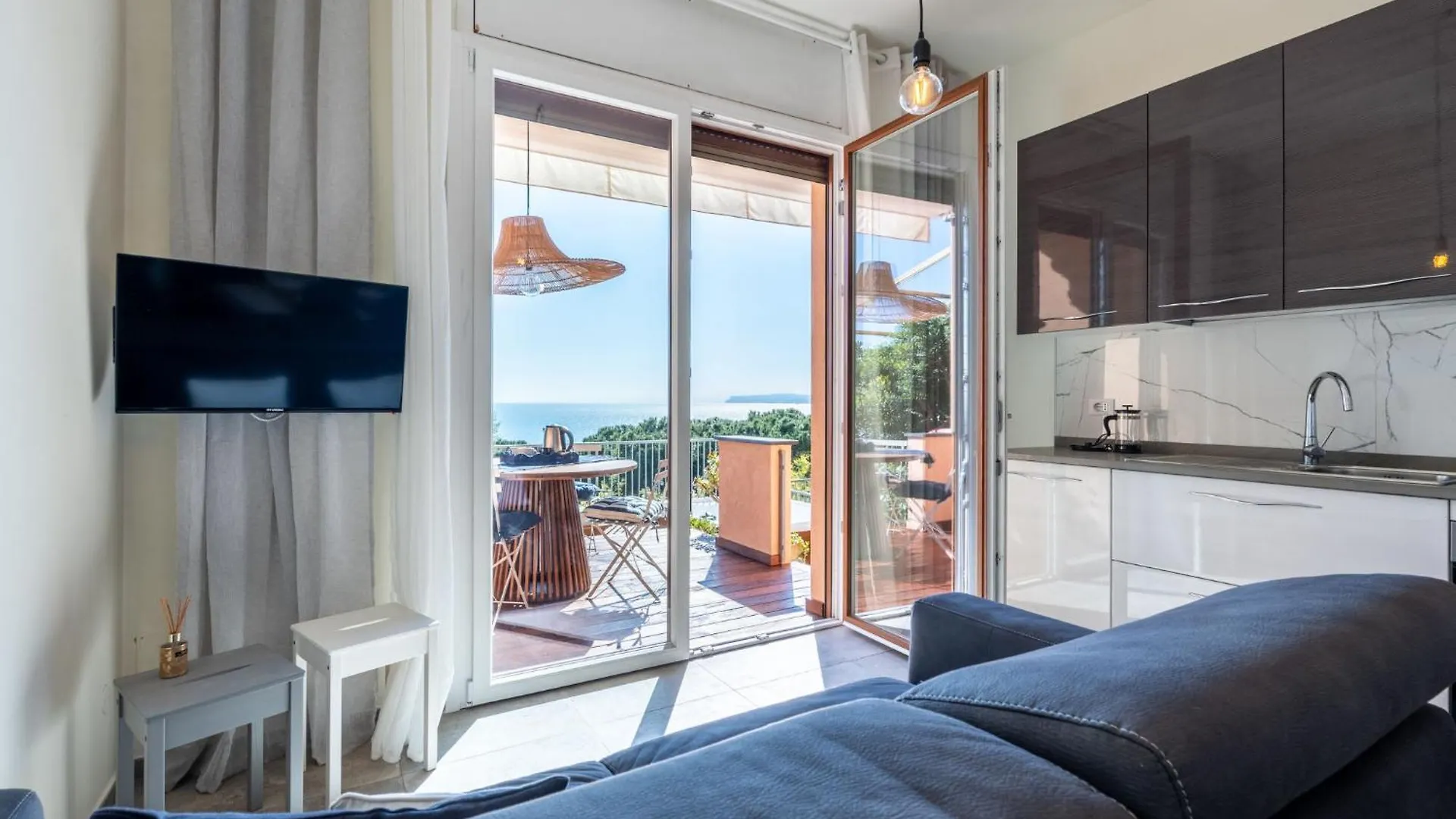 Apartment Casa Dei Gerani By Interhome Varazze